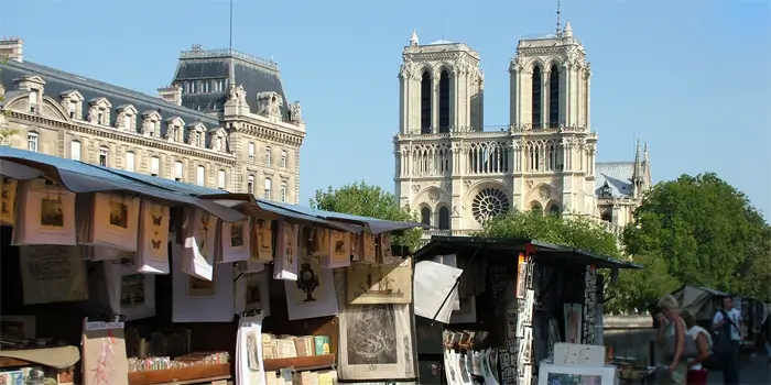 Bouquinistes und Note Dame de Paris